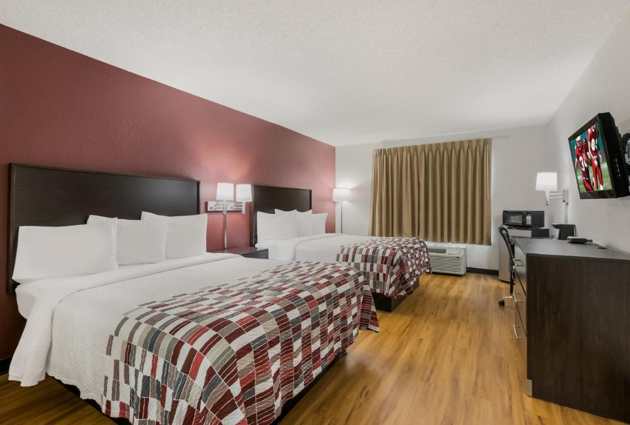 Red Roof Inn & Suites Knoxville East Екстериор снимка